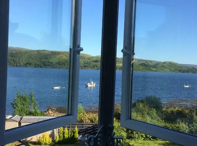 Tigh Na Mara